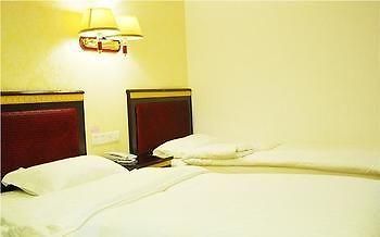 Hecheng Business Hotel Shaoguan Exterior photo