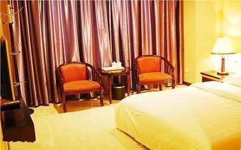 Hecheng Business Hotel Shaoguan Exterior photo