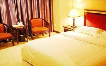 Hecheng Business Hotel Shaoguan Exterior photo